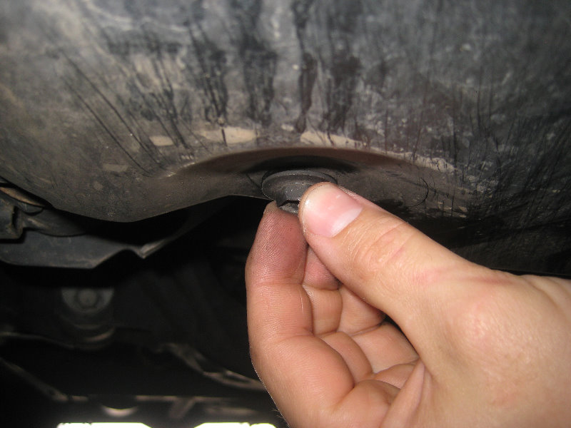 2005-2015-Toyota-Tacoma-1GR-FE-Serpentine-Accessory-Belt-Replacement-Guide-040