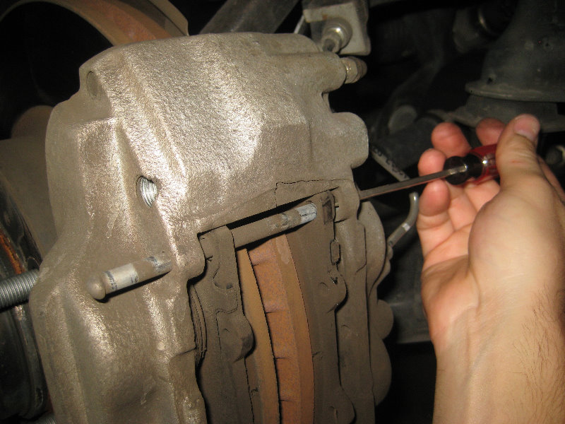 2005-2015-Toyota-Tacoma-Front-Brake-Pads-Replacement-Guide-016