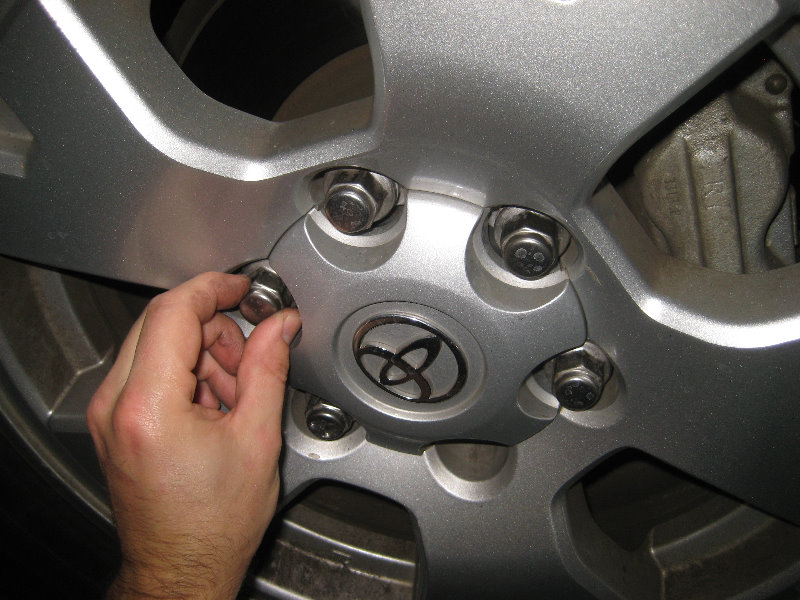 2005-2015-Toyota-Tacoma-Front-Brake-Pads-Replacement-Guide-044