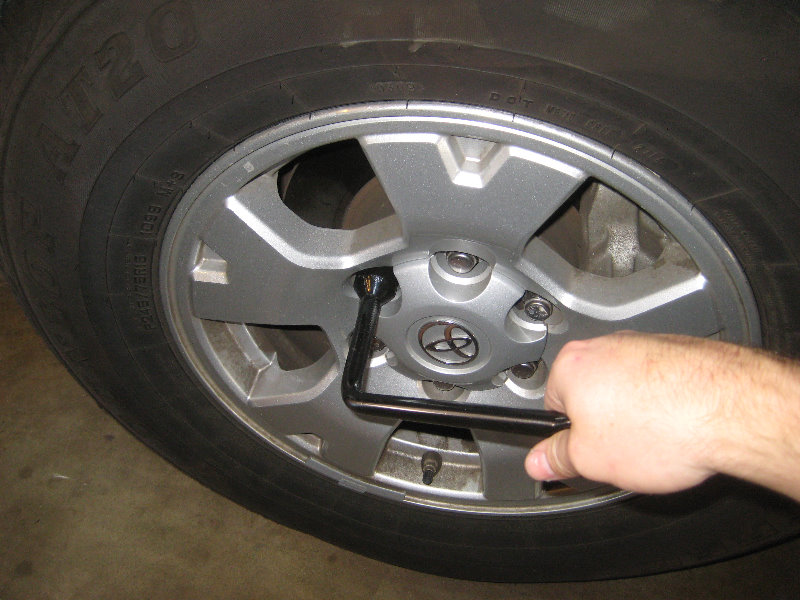 2005-2015-Toyota-Tacoma-Front-Brake-Pads-Replacement-Guide-047