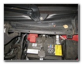 2012-2016-Toyota-Yaris-12V-Automotive-Battery-Replacement-Guide-003