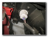 2012-2016-Toyota-Yaris-Headlight-Bulbs-Replacement-Guide-018