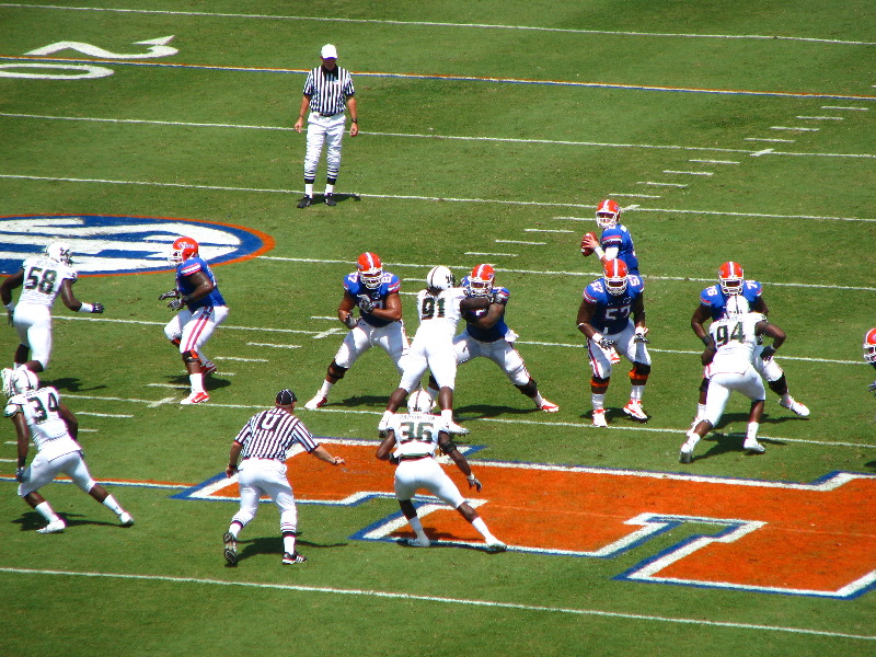 UF-Gators-Vs-USF-Bulls-Gainesville-FL-009