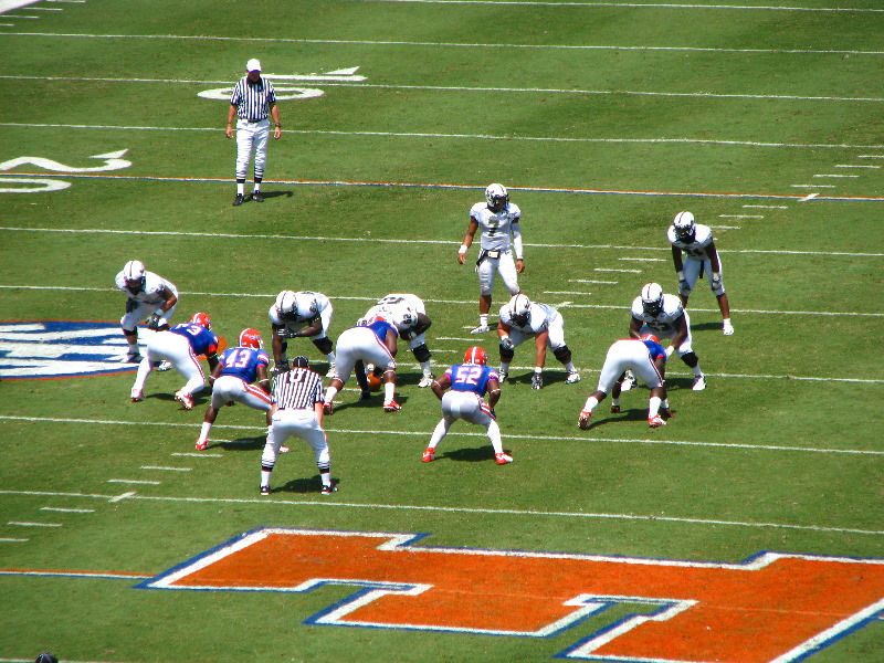 UF-Gators-Vs-USF-Bulls-Gainesville-FL-024