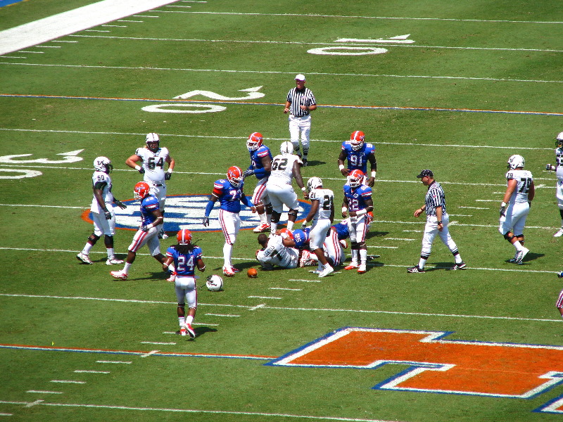 UF-Gators-Vs-USF-Bulls-Gainesville-FL-028