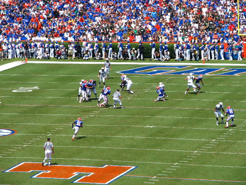 UF-Gators-Vs-USF-Bulls-Gainesville-FL-034