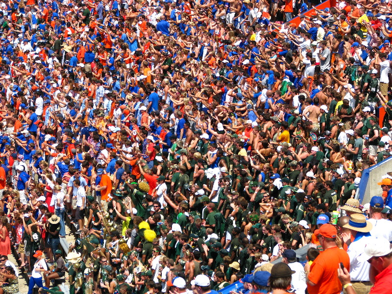 UF-Gators-Vs-USF-Bulls-Gainesville-FL-041