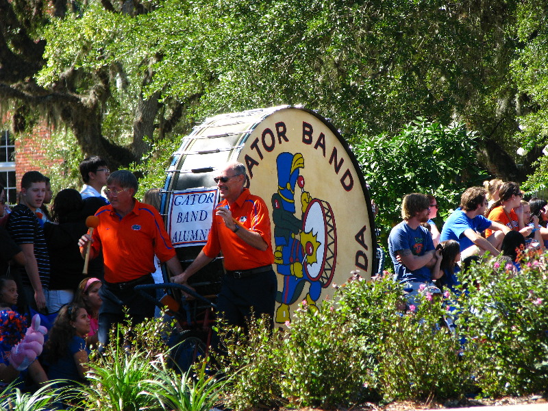 UF-Homecoming-Parade-2010-Gainesville-FL-036