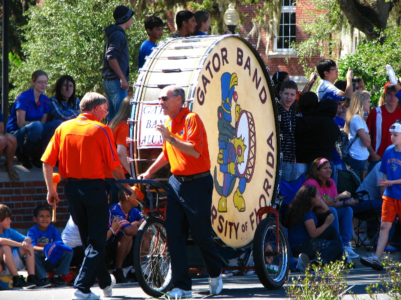 UF-Homecoming-Parade-2010-Gainesville-FL-037