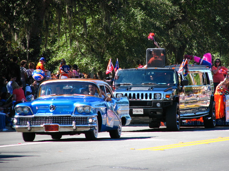 UF-Homecoming-Parade-2010-Gainesville-FL-050