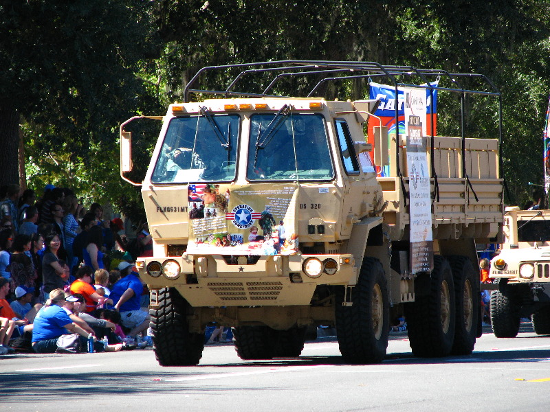 UF-Homecoming-Parade-2010-Gainesville-FL-056