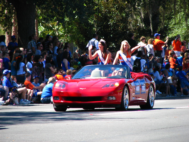 UF-Homecoming-Parade-2010-Gainesville-FL-057