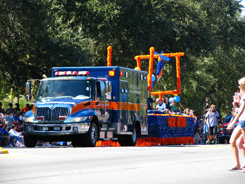 UF-Homecoming-Parade-2010-Gainesville-FL-068