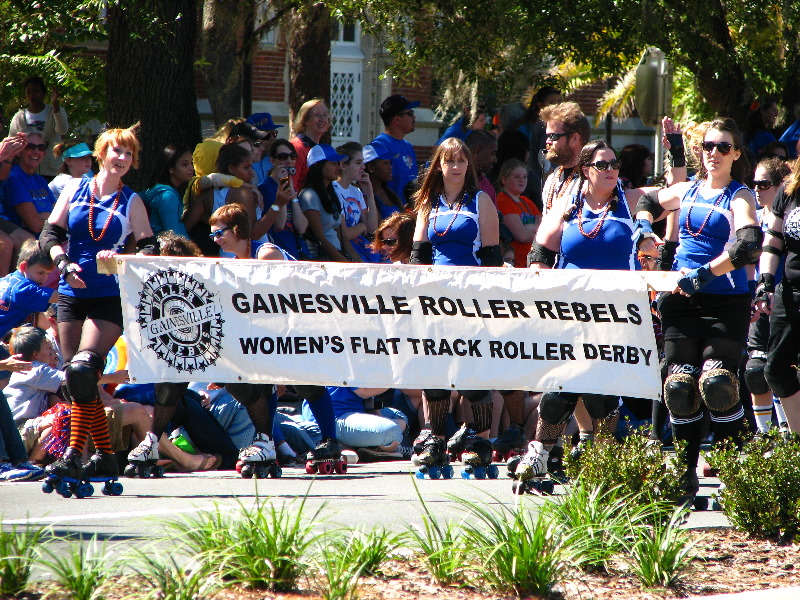 UF-Homecoming-Parade-2010-Gainesville-FL-070