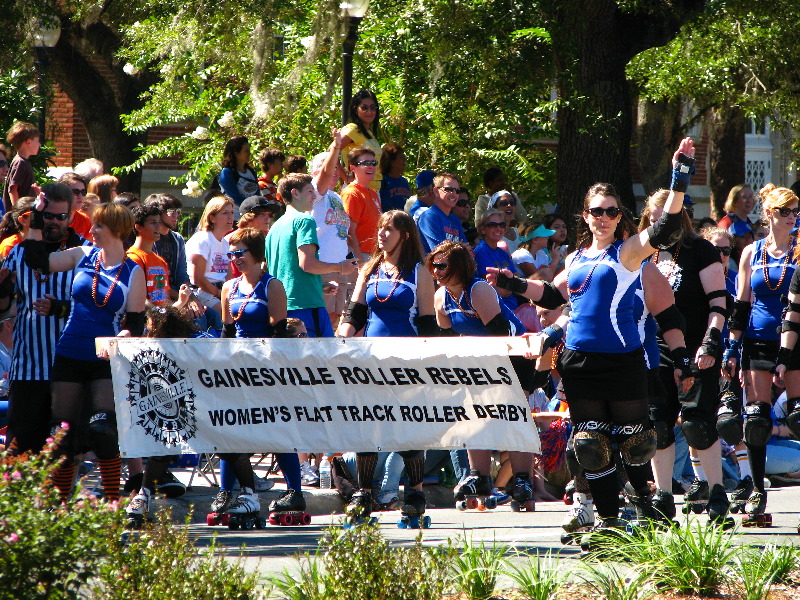 UF-Homecoming-Parade-2010-Gainesville-FL-071