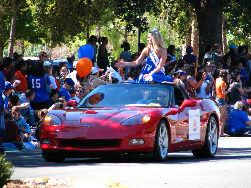 UF-Homecoming-Parade-2010-Gainesville-FL-073