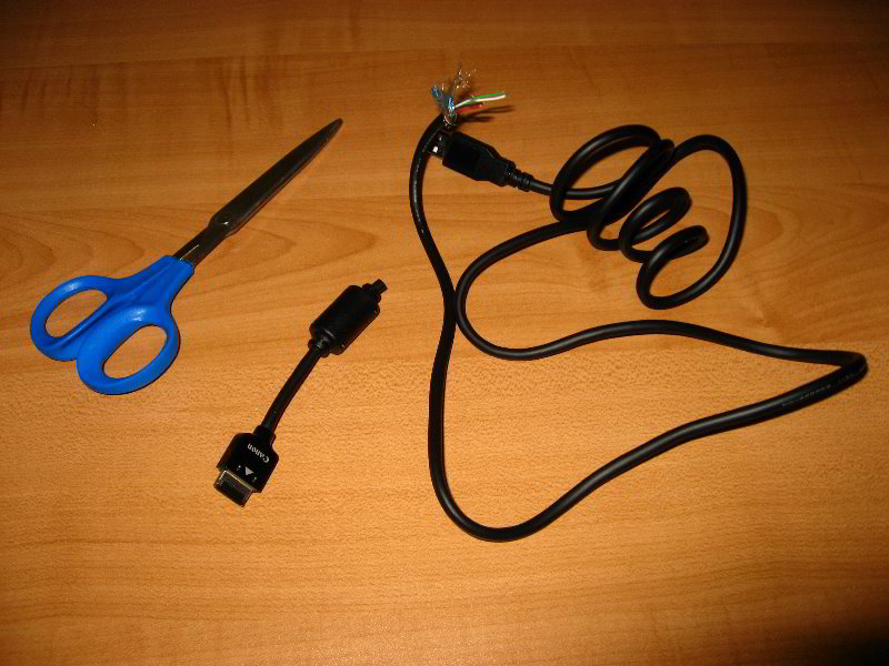 USB-Mobile-Phone-Charger-Wire-003