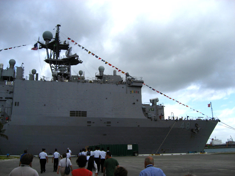 USS-Toledo-Nuclear-Submarine-Tour-006