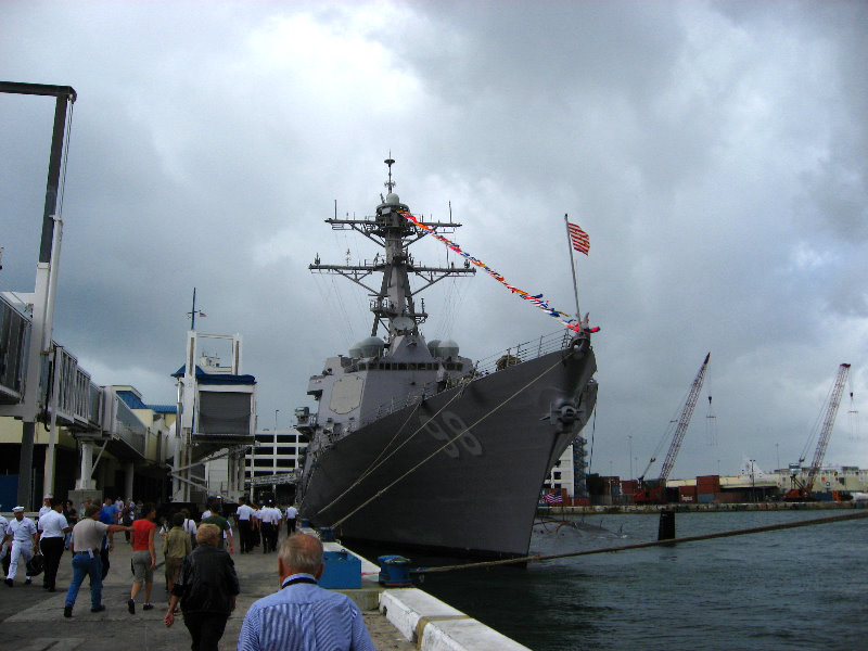 USS-Toledo-Nuclear-Submarine-Tour-018