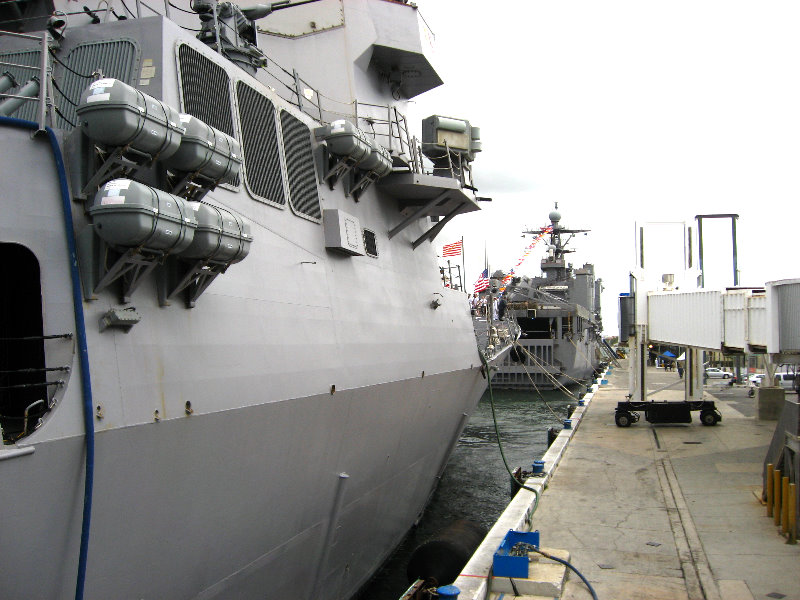 USS-Toledo-Nuclear-Submarine-Tour-022