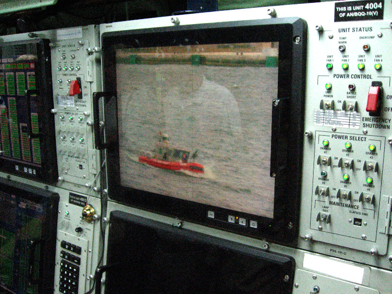 USS-Toledo-Nuclear-Submarine-Tour-043