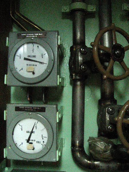 USS-Toledo-Nuclear-Submarine-Tour-044