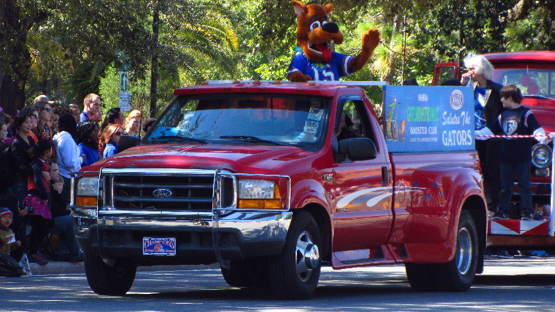 University-of-Florida-2011-Homecoming-Parade-Gainesville-FL-050