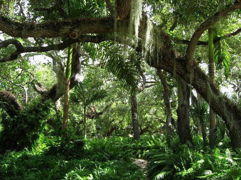 Vizcaya-Museum-Gardens-Miami-Florida-081