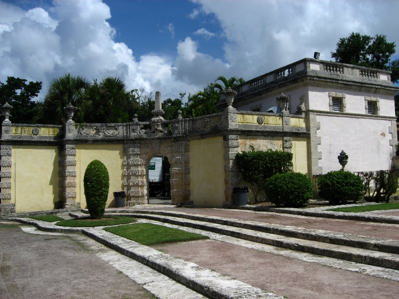 Vizcaya-Museum-Gardens-Miami-Florida-097