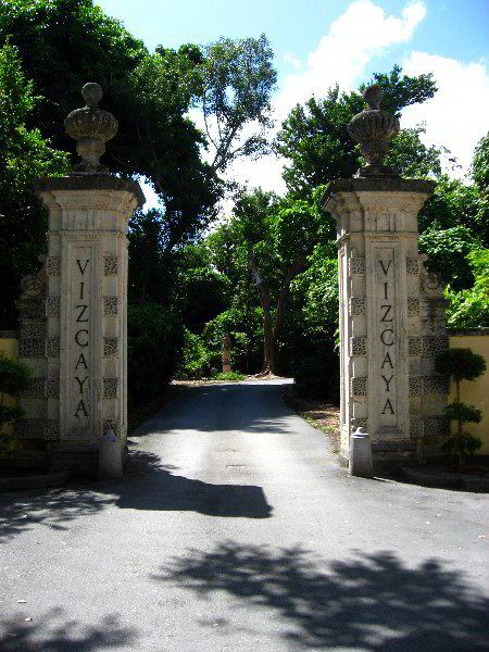 Vizcaya-Village-Antique-Auto-Show-012