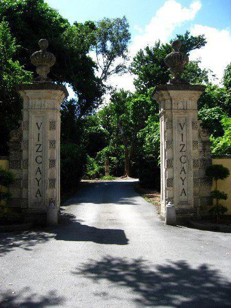 Vizcaya-Village-Antique-Auto-Show-012