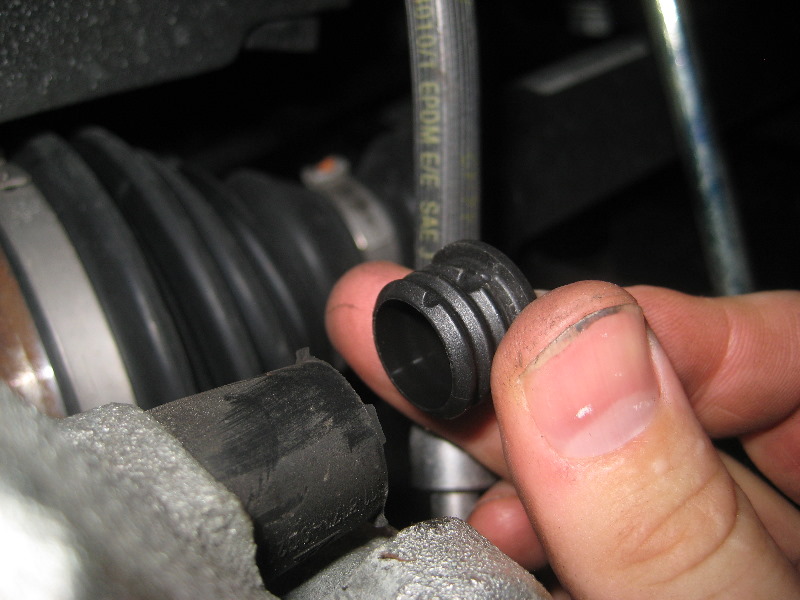 VW-Beetle-Front-Disc-Brake-Pads-Replacement-Guide-045