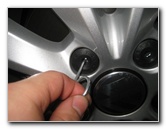 VW-Beetle-Front-Disc-Brake-Pads-Replacement-Guide-003