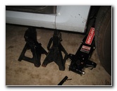 VW-Beetle-Front-Disc-Brake-Pads-Replacement-Guide-007