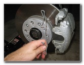 VW-Beetle-Front-Disc-Brake-Pads-Replacement-Guide-012