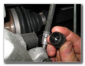 VW-Beetle-Front-Disc-Brake-Pads-Replacement-Guide-014