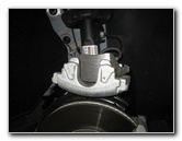 VW-Beetle-Front-Disc-Brake-Pads-Replacement-Guide-024