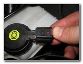 VW-Beetle-Front-Disc-Brake-Pads-Replacement-Guide-033