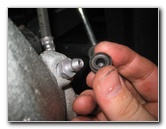 VW-Beetle-Front-Disc-Brake-Pads-Replacement-Guide-044