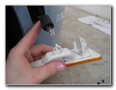 VW-Beetle-Front-Side-Marker-Light-Bulb-Replacement-Guide-010