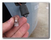 VW-Beetle-Front-Side-Marker-Light-Bulb-Replacement-Guide-011