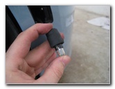 VW-Beetle-Front-Side-Marker-Light-Bulb-Replacement-Guide-012