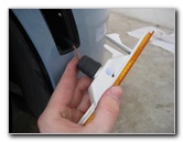 VW-Beetle-Front-Side-Marker-Light-Bulb-Replacement-Guide-013