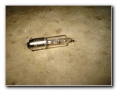 VW-Beetle-Front-Turn-Signal-Light-Bulb-Replacement-Guide-011