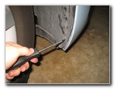 VW-Beetle-Front-Turn-Signal-Light-Bulb-Replacement-Guide-016