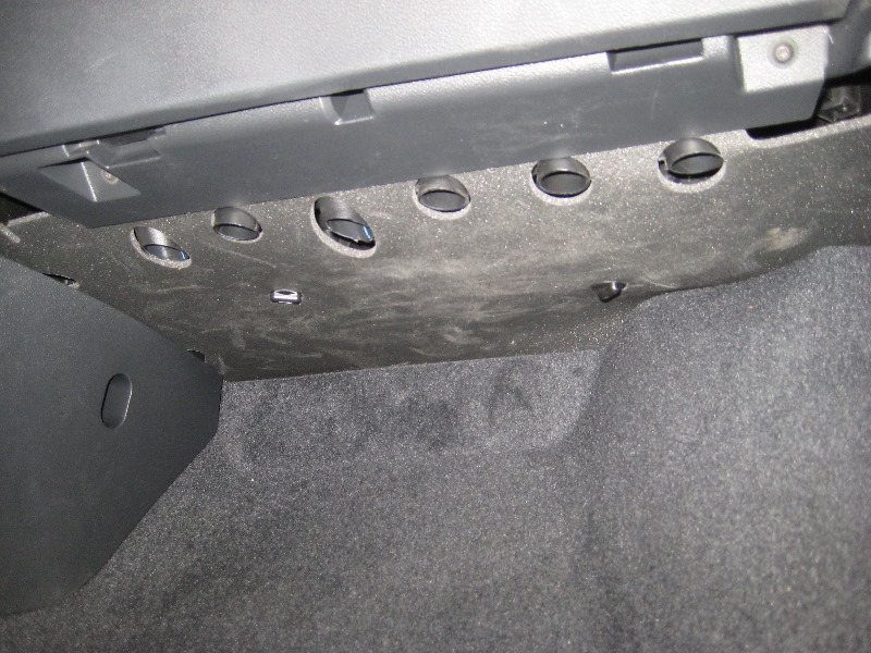 VWBeetleCabinAirFilterReplacementGuide002