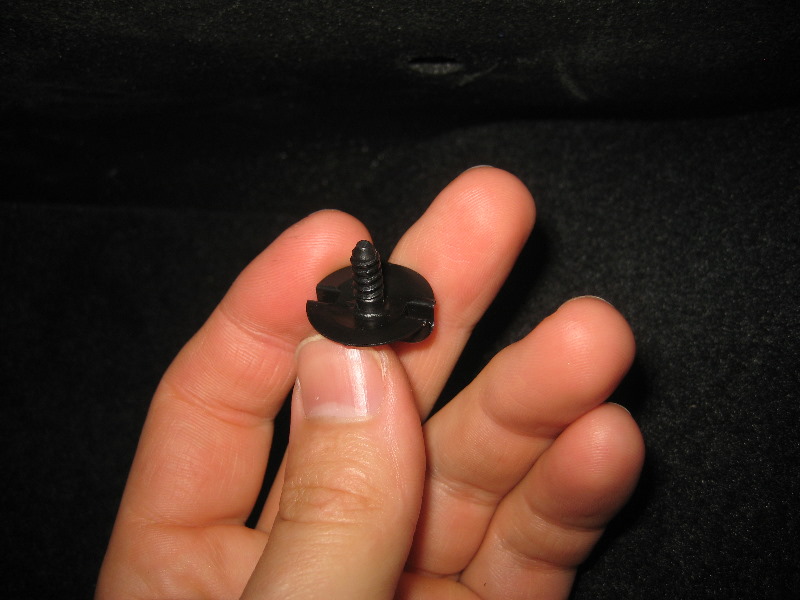 VW-Beetle-Cabin-Air-Filter-Replacement-Guide-005