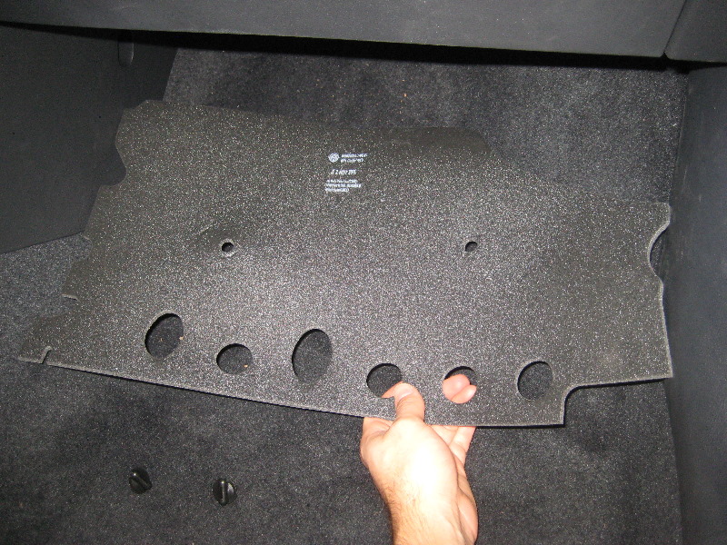 VW-Beetle-Cabin-Air-Filter-Replacement-Guide-025