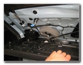 VW-Beetle-Interior-Door-Panel-Removal-Guide-028