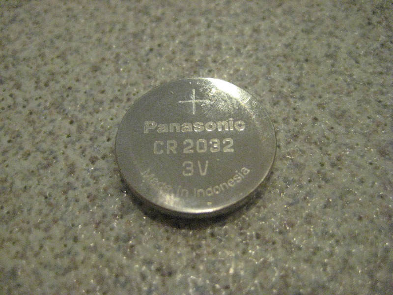 VW-Beetle-Key-Fob-Battery-Replacement-Guide-010